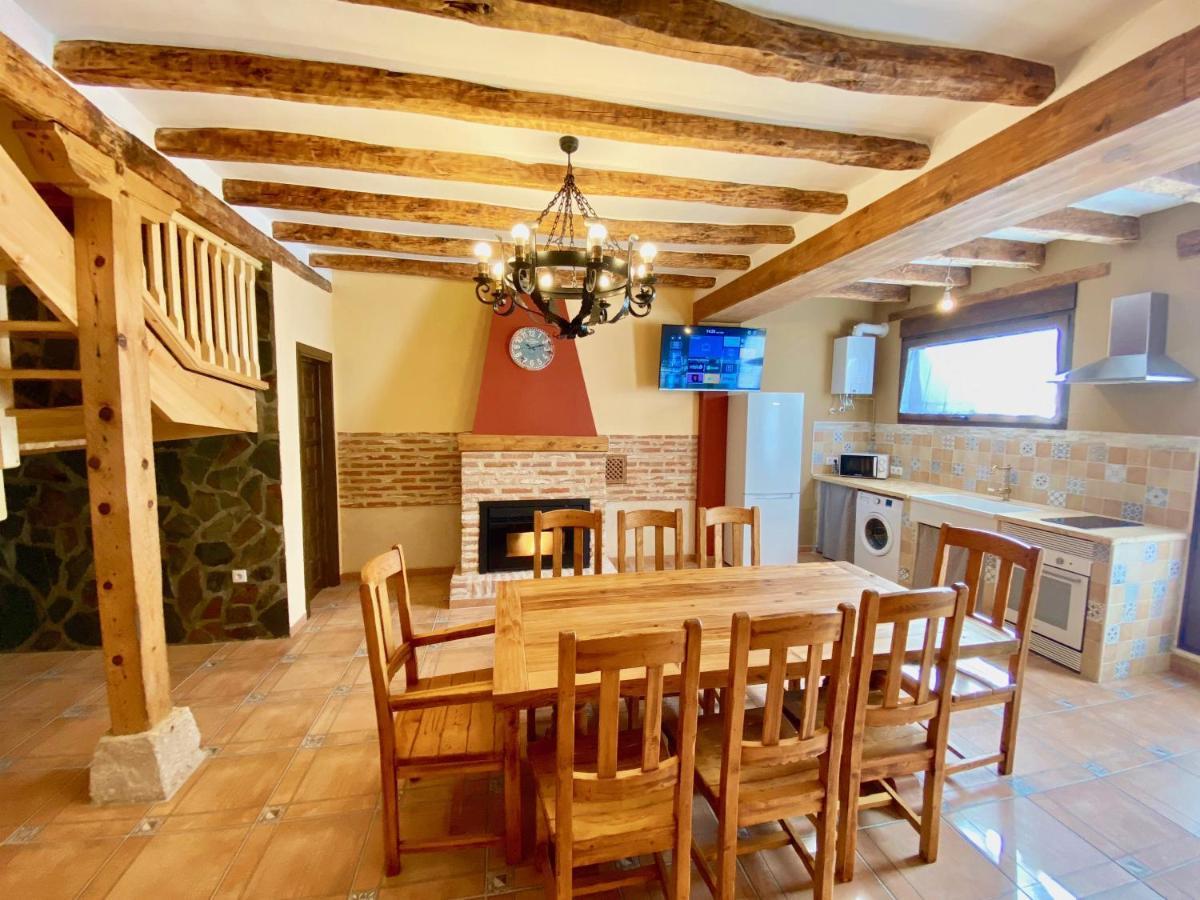 La Parada De Jimena-Casa Rustica Rodeada De Bodegas En Rueda Exteriör bild
