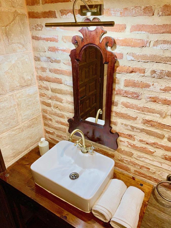 La Parada De Jimena-Casa Rustica Rodeada De Bodegas En Rueda Exteriör bild